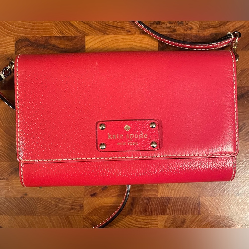 Kate Spade Small Red Crossbody Bag/purse/wallet. Leather. Excellent Condition